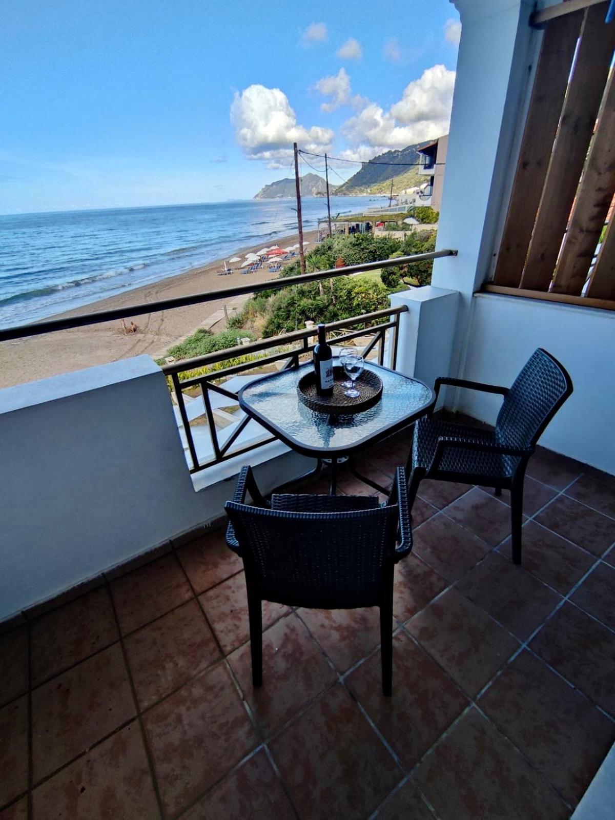 Nereides Apartments Agios Gordios (Corfu) Exterior foto