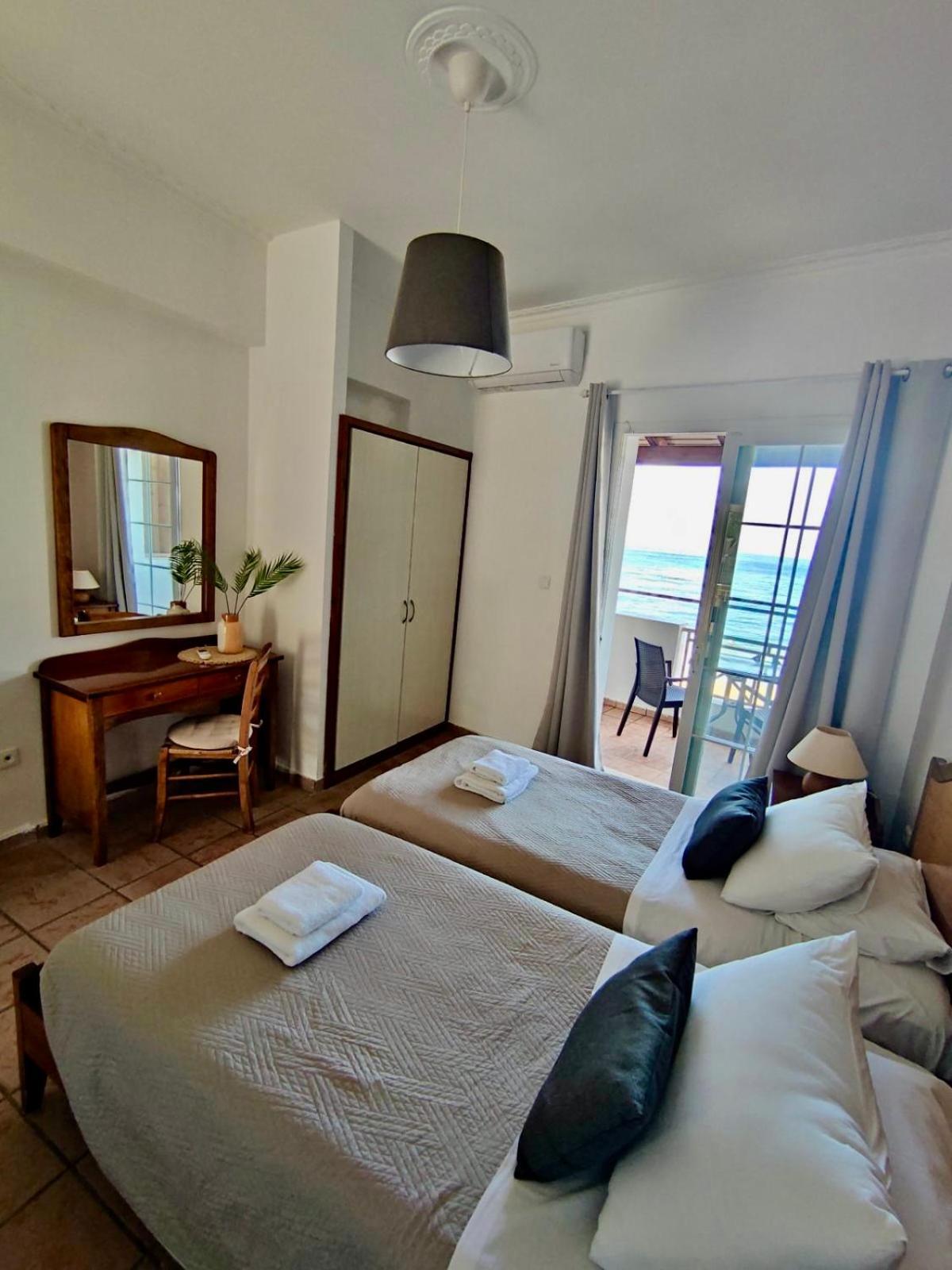 Nereides Apartments Agios Gordios (Corfu) Exterior foto